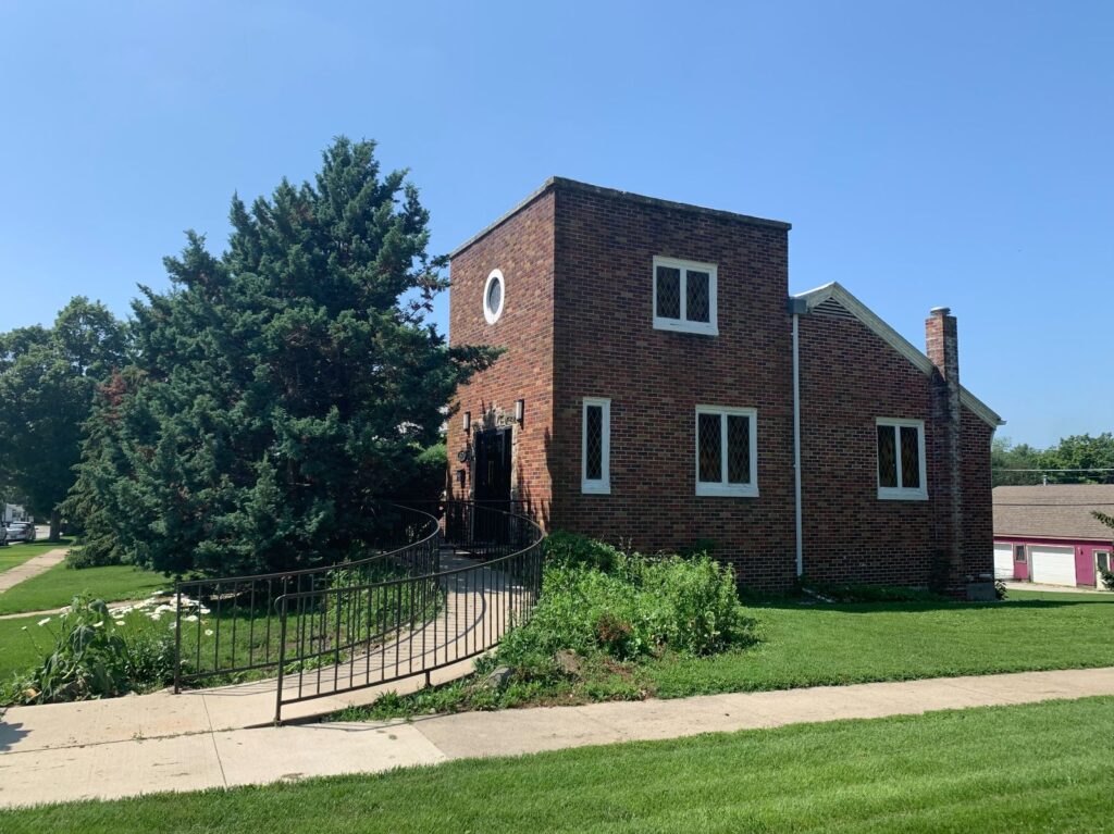 Commercial Realty in Creston IA market image